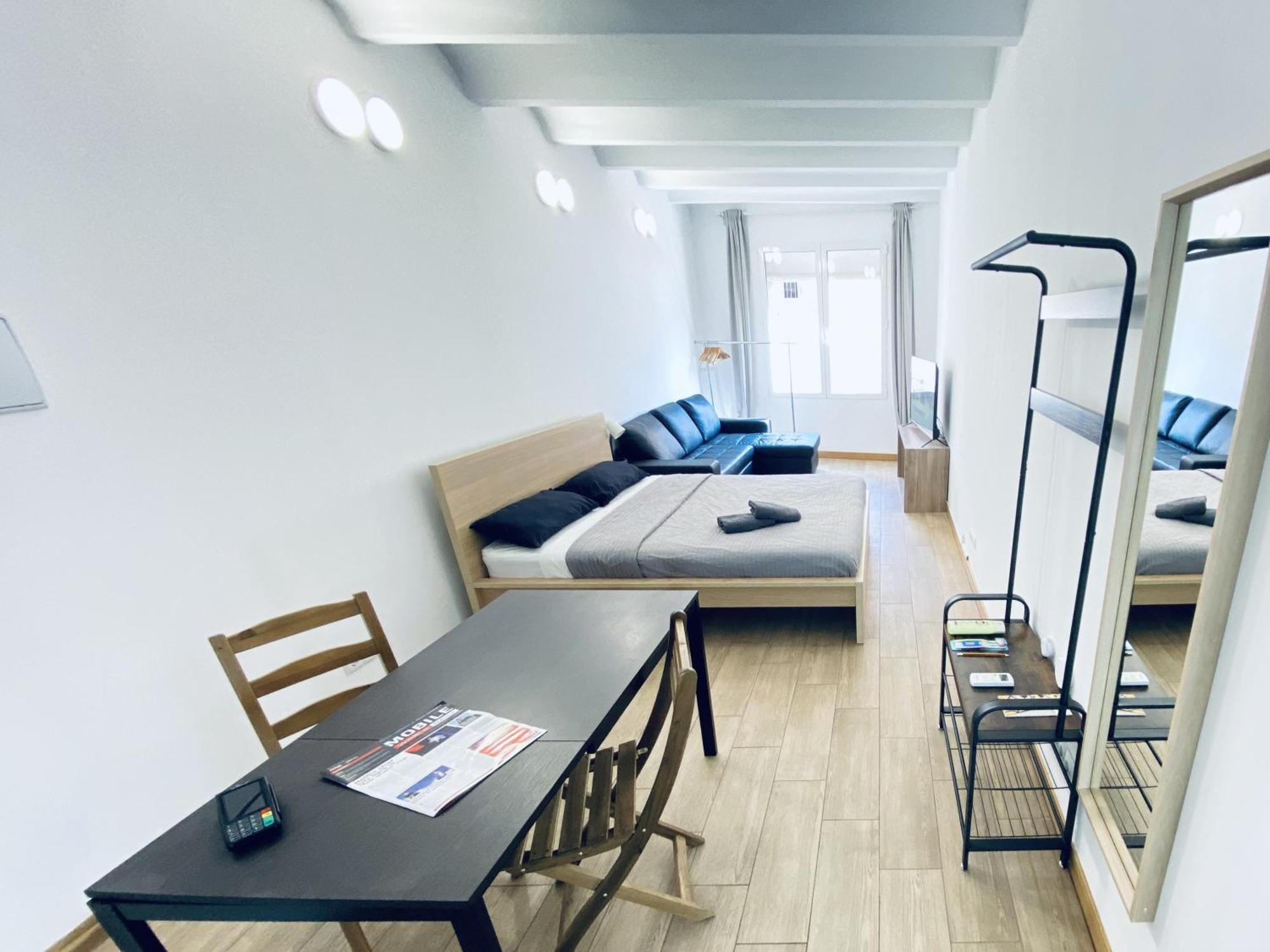 Apartament Apl Sants Lofts Bcn Fira Camp Nou Barcelona Zewnętrze zdjęcie